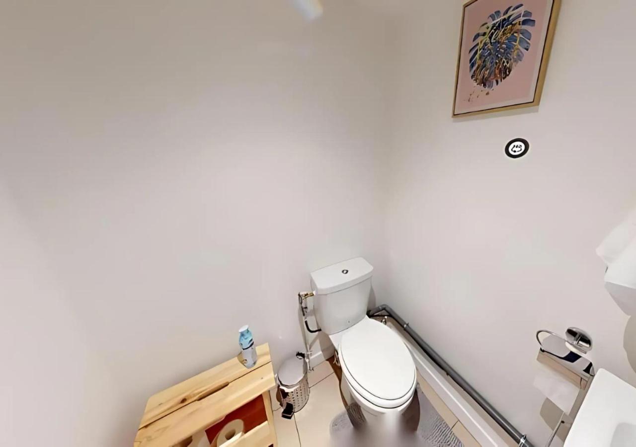Live Like A Local Stylish 2Br With Balcony & Parking Apartment Saint-Denis  Exterior photo